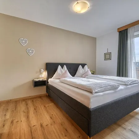 Josefsheim Hotel Lana Room photo